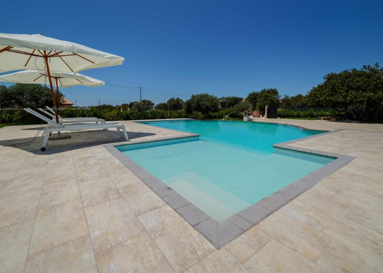 Casa Vacanze Il Mandorlo Scicli Exteriör bild