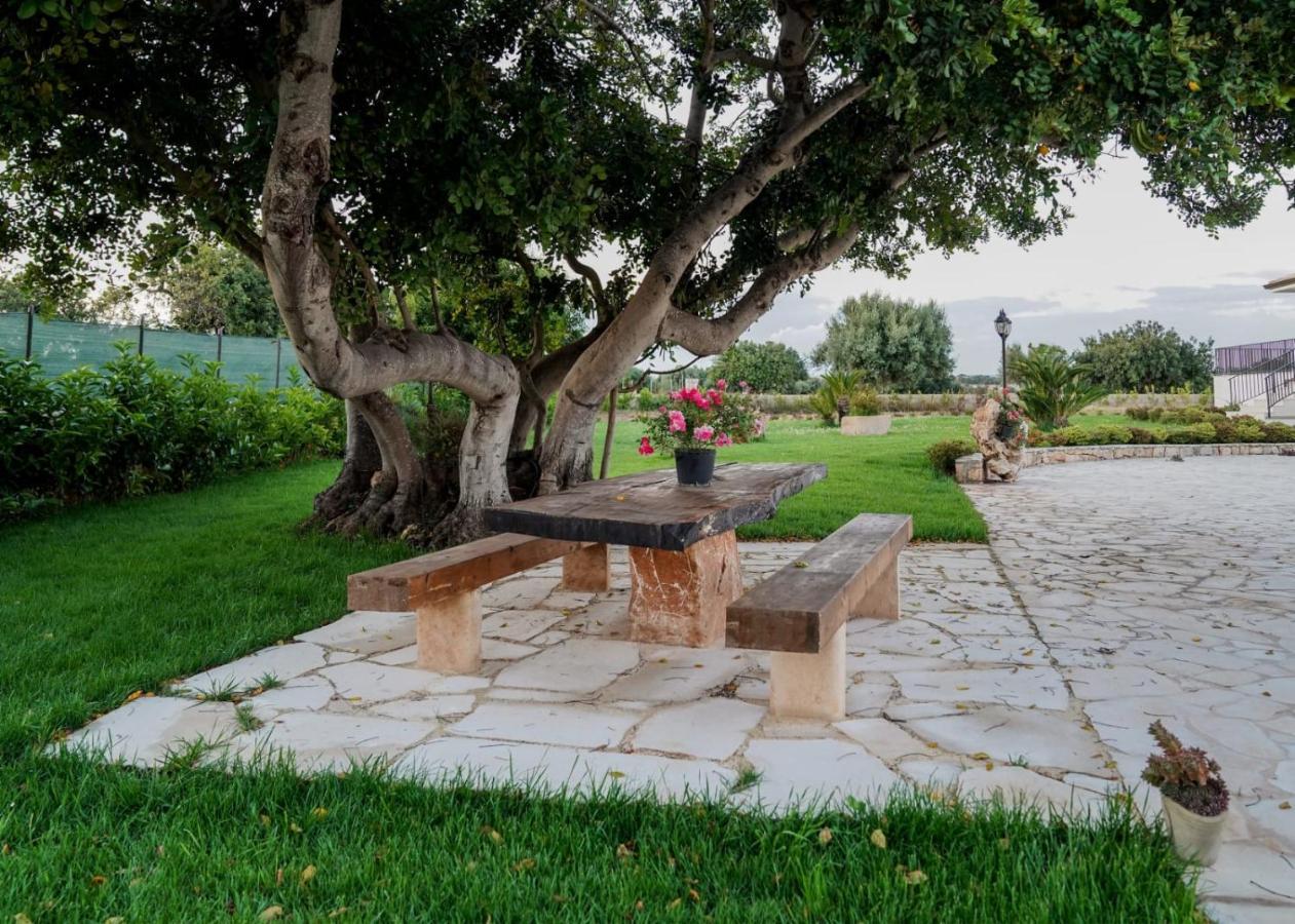 Casa Vacanze Il Mandorlo Scicli Exteriör bild