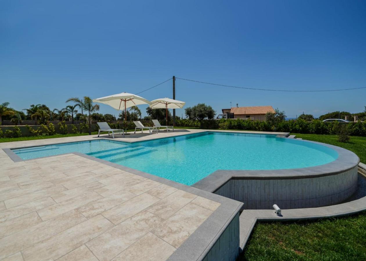 Casa Vacanze Il Mandorlo Scicli Exteriör bild