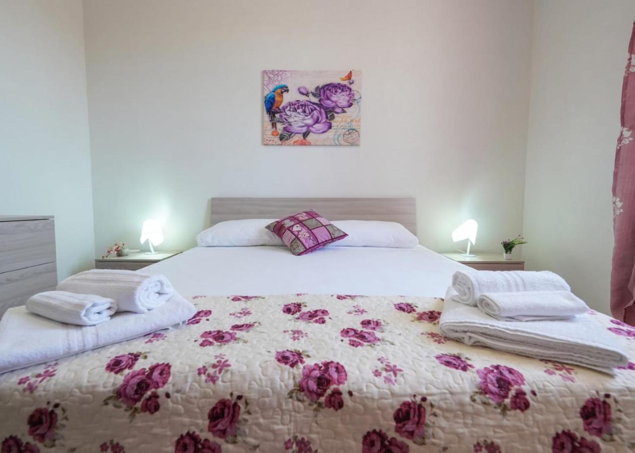Casa Vacanze Il Mandorlo Scicli Exteriör bild